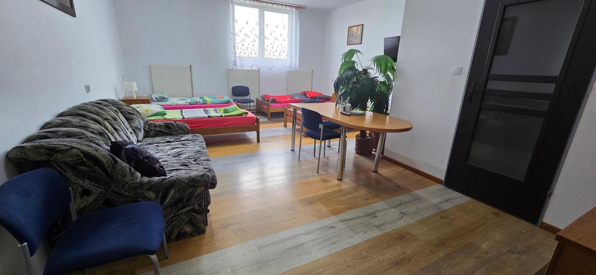 Hotel Dworek ヴロツワフ エクステリア 写真
