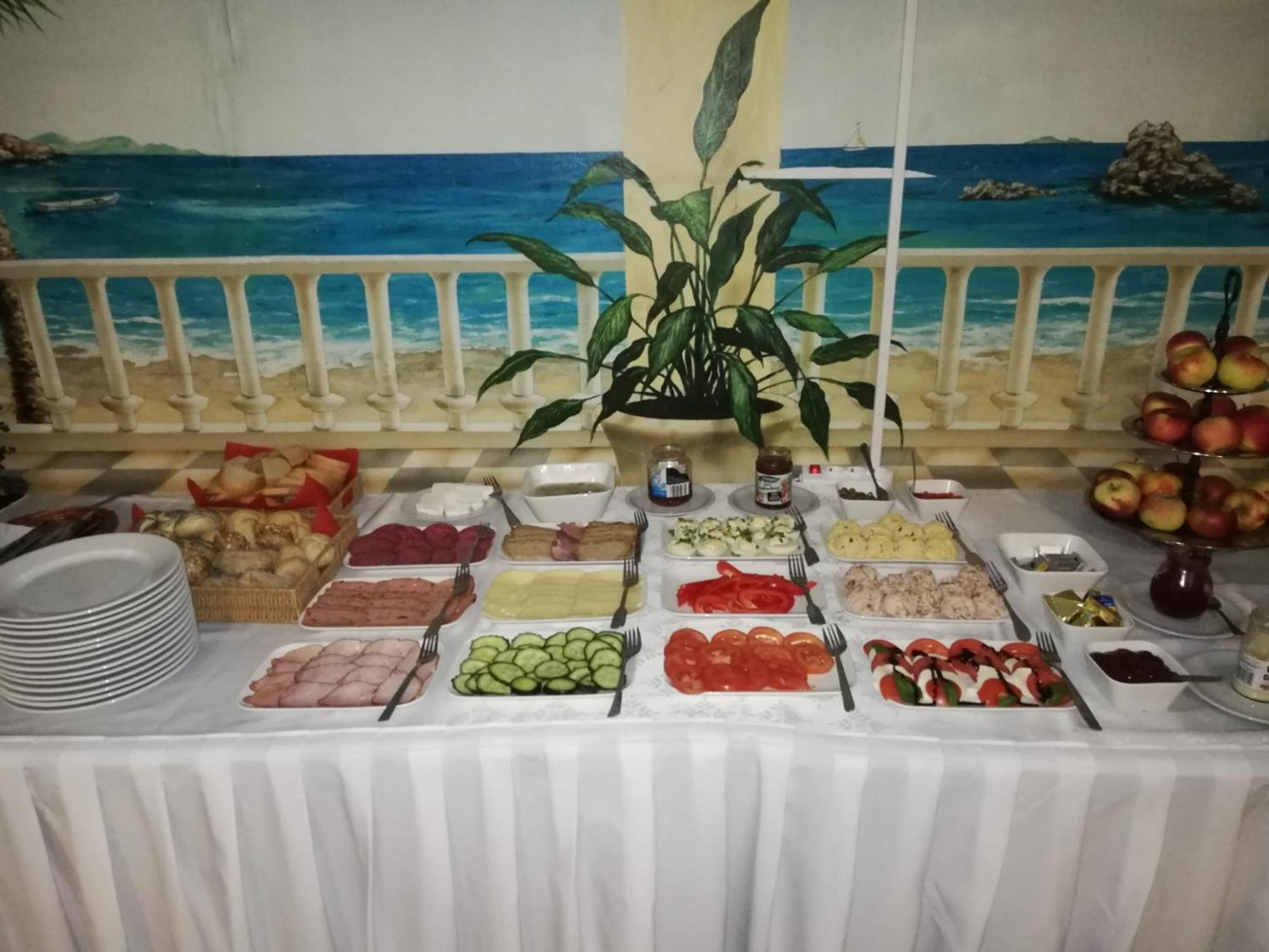 Hotel Dworek ヴロツワフ エクステリア 写真